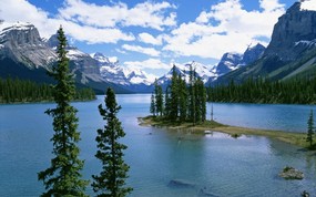 加拿大贾斯珀国家公园 玛琳湖壁纸 地球瑰宝大尺寸自然风景壁纸精选 第六辑 风景壁纸