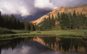 地球瑰宝 大尺寸自然风景壁纸精选 第二辑 Red Mountain Uncompahgre National Forest Colorado 科罗拉多州 安肯帕格里国家森林图片壁纸 地球瑰宝大尺寸自然风景壁纸精选 二 风景壁纸