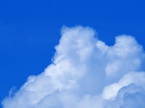  棉花般的白云 蓝天白云图片 蔚蓝天空-蓝天白云壁纸 风景壁纸