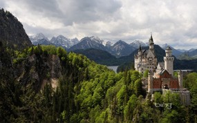 微软必应壁纸 Bing s Best 高清壁纸 德国 巴伐利亚的新天鹅堡 Neuschwanstein Castle Bavaria Germany 微软Windows 7 主题-Bing 高清壁纸 风景壁纸