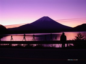 夜色富士山 Fuji Mountian Japan 风景壁纸