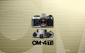 Olympus 奥林巴斯相机壁纸 70年经典 下辑 1986年相机 OM 4Ti 相机 Olympus Camera OM 4Ti Camera 奥林巴斯70年经典相机(二) 广告壁纸
