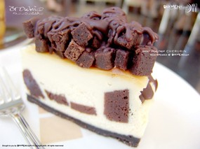  巧克力蛋糕图片Desktop Wallpaper of Desserts 超级美味甜点 广告壁纸