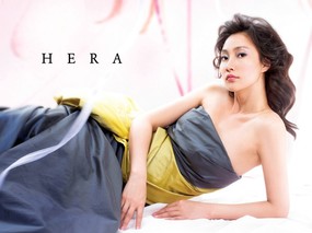 韩国HERA化妆品广告明星代言壁纸 壁纸10 韩国HERA化妆品广 广告壁纸