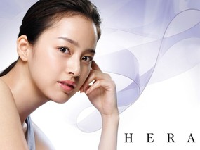 韩国HERA化妆品广告明星代言壁纸 壁纸18 韩国HERA化妆品广 广告壁纸