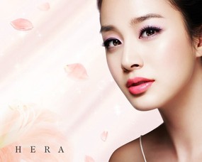 韩国HERA化妆品广告明星代言壁纸 壁纸26 韩国HERA化妆品广 广告壁纸