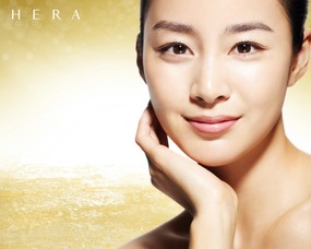 韩国HERA化妆品广告明星代言壁纸 壁纸28 韩国HERA化妆品广 广告壁纸