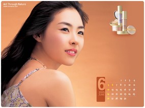 韩国化妆品牌Coreana 广告模特 广告壁纸