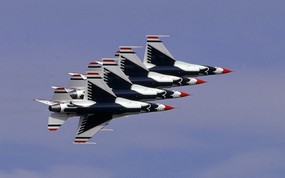 美国空军USAF的雷鸟 USAF Thunderbirds 壁纸20 美国空军USAF的雷 军事壁纸