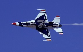 美国空军USAF的雷鸟 USAF Thunderbirds 壁纸22 美国空军USAF的雷 军事壁纸