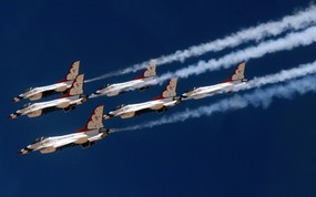美国空军USAF的雷鸟 USAF Thunderbirds 壁纸27 美国空军USAF的雷 军事壁纸