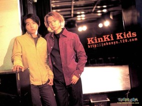 日本明星 Kinki Kids 近畿小子写真壁纸 近畿小子 Kinki Kids 壁纸 Desktop Wallpaper of Japanese Stars 日本明星Kinki Kids 近畿小子写真壁纸 明星壁纸