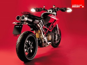 超越个性 杜卡迪 Hypermotard 1100 系列越野摩托车壁纸 Ducati 酷炫越野摩托车壁纸 杜卡迪越野摩托车壁纸 汽车壁纸