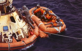 One Giant Leap for Mankind  Apollo 11 Recovery Area 阿波罗11号回收区 阿波罗11号登月40周年纪念壁纸 人文壁纸