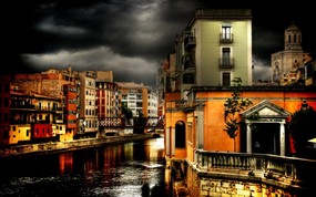 HDR 西班牙城市映像 沿河而建的色彩绚丽的民居 西班牙 Girona 犹太人街 HDR 西班牙城市映像 人文壁纸
