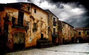 HDR 西班牙城市映像 西班牙 Girona 吉罗纳小城风景 HDR 西班牙城市映像 人文壁纸