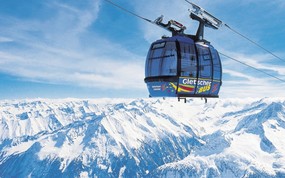 滑雪圣地 阿尔卑斯山度假壁纸 高山缆车图片壁纸 滑雪圣地阿尔卑斯山度假壁纸 人文壁纸