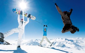 滑雪圣地 阿尔卑斯山度假壁纸 滑雪度假图片壁纸 滑雪圣地阿尔卑斯山度假壁纸 人文壁纸