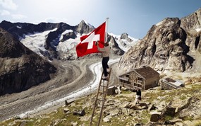 世界公园 瑞士夏季旅游名胜 Aletsch glacier 瑞士最大的冰川 阿莱奇冰川图片壁纸 世界公园瑞士夏季旅游名胜 人文壁纸