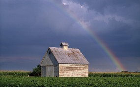 文化之旅 地理人文景观壁纸精选 第一辑 Rainbow Over a Corn Crib LaSalle County Illinois 伊利诺斯州 拉萨尔县谷仓图片壁纸 文化之旅地理人文景观(一) 人文壁纸