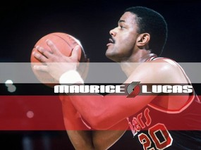 NBA壁纸  前开拓者队 Maurice Lucas 壁纸 Maurice Lucas Desktop 波特兰开拓者队官方桌面壁纸 体育壁纸