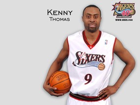 NBA壁纸  前76人队NO 9 肯尼 托马斯壁纸 Kenny Thomas Desktop 费城76人队官方桌面壁纸 体育壁纸