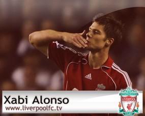 英超联赛球队  Xabi Alonso桌面壁纸 官方Liverpool 利物浦壁纸-球员阵容 体育壁纸