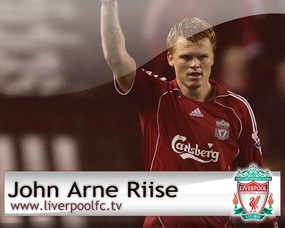 英超联赛球队  John Arne Riise桌面壁纸 官方Liverpool 利物浦壁纸-球员阵容 体育壁纸