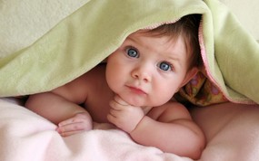 可爱Baby婴儿宽屏 系统壁纸